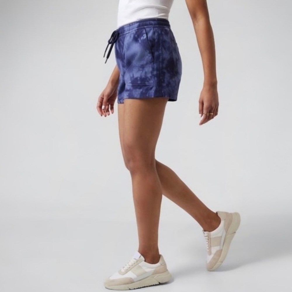Athleta▪️ Farrallon Tie-Dye Cotton Athletic Shorts - Picture 2 of 9